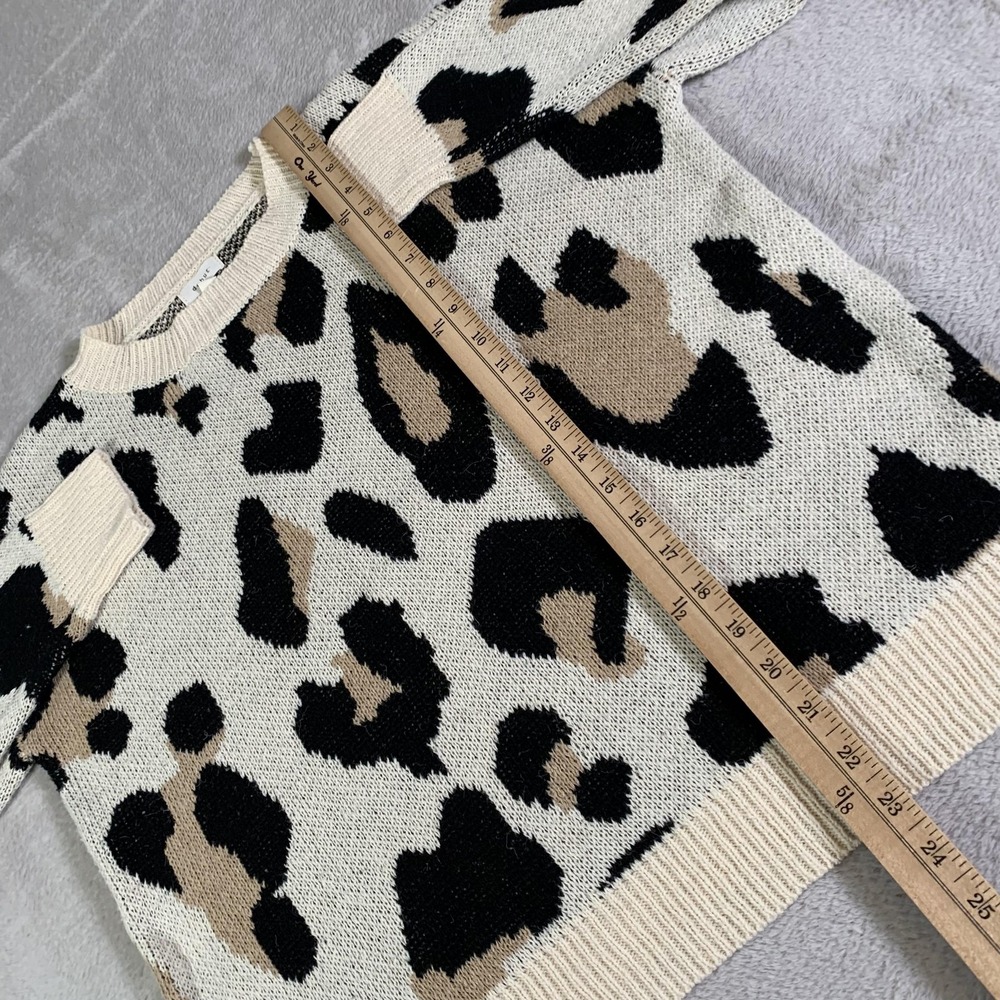 Debut Sweater Womens Small White Leopard Print Crew Neck Chunky Knit Pullover - Picture 4 of 10